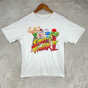 Street Fighter 2 Pull & Bear X Capcom 2017 T Shirt Tee Men's Size S Arcadecore